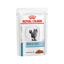 Load image into Gallery viewer, ROYAL CANIN® Feline Skin &amp; Coat Adult Cat Food - Pet Health Direct
